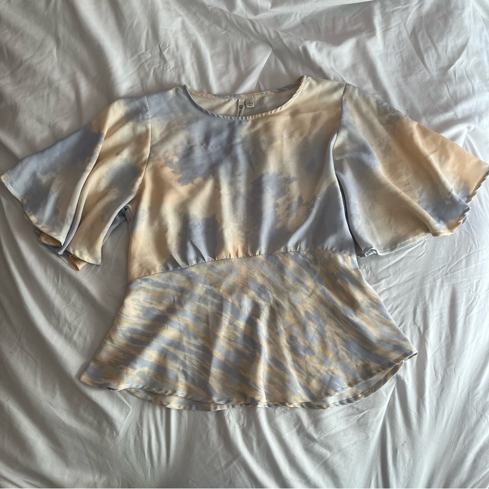 ❣️5 FOR $15!❣️ Versona | Womens Flared sleeves flowy top